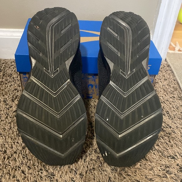 Brooks Levitate 2 Running Shoes - Picture 5 of 6